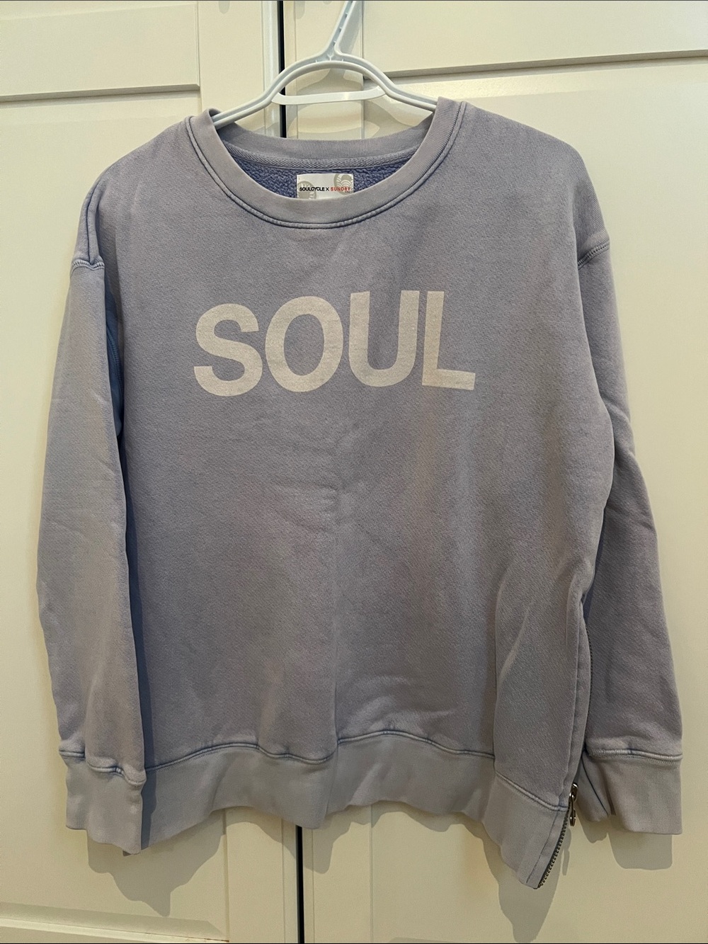 Soul cycle x Sunday Graphic Crewneck Sweater in Light Lavender
